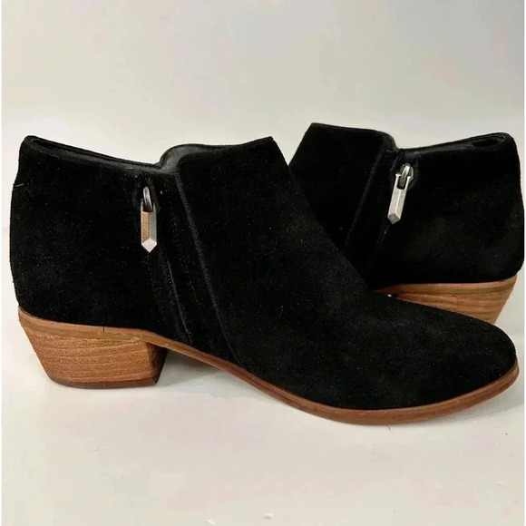 Denver Hayes Suede Booties, low ankle, Size 7.  NEW - Picture 3 of 10